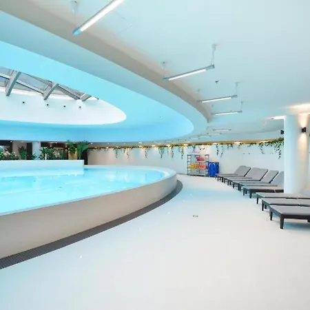 Apartment Hanza Tower Roxy Spa Pool & Jacuzzi & Sauna *